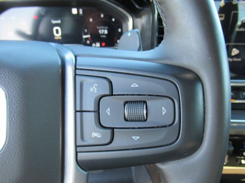 Used 2023 GMC Sierra 1500 SLT w/ SLT Premium Plus Package AWD/4WD image 25