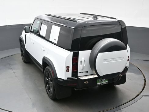 Used 2023 Land Rover Defender 110 X-Dynamic SE AWD/4WD image 40