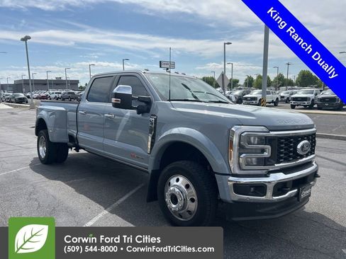 Used 2025 Ford F450 King Ranch w/ Chrome Package AWD/4WD image 1