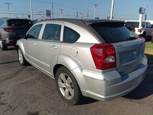 Used 2010 Dodge Caliber SXT FWD image 3