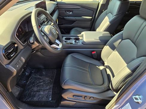 New 2026 Honda Pilot Touring image 7
