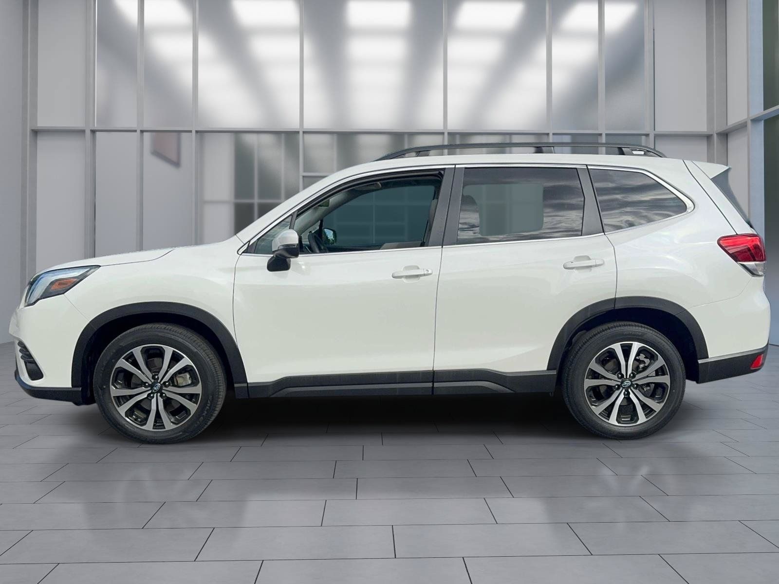 Used 2022 Subaru Forester Limited AWD/4WD image 4
