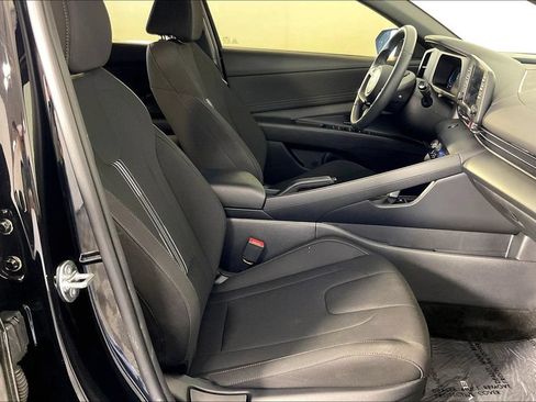 Used 2026 Hyundai Elantra Sport FWD image 10