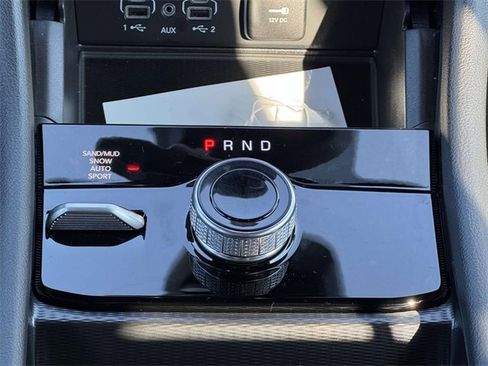 New 2025 Jeep Grand Cherokee L Limited w/ Luxury Tech Group II image 7