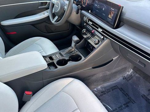 Certified 2026 Hyundai Sonata SE FWD image 16