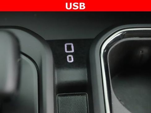 Used 2023 GMC Sierra 1500 AT4 w/ AT4 Premium Package AWD/4WD image 26