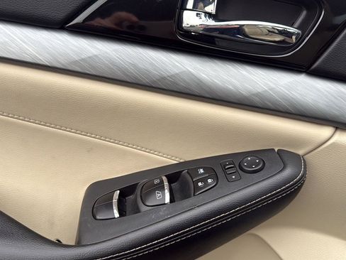 Used 2017 Nissan Maxima 3.5 SL image 9