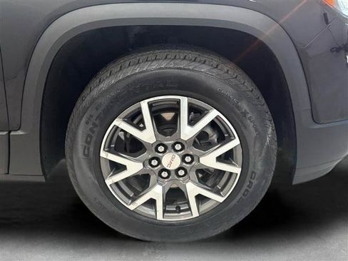 Used 2022 GMC Acadia SLE w/ Driver Convenience Package FWD image 43