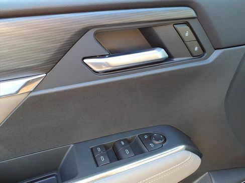 New 2026 GMC Acadia Elevation w/ Elevation Premium Package image 8