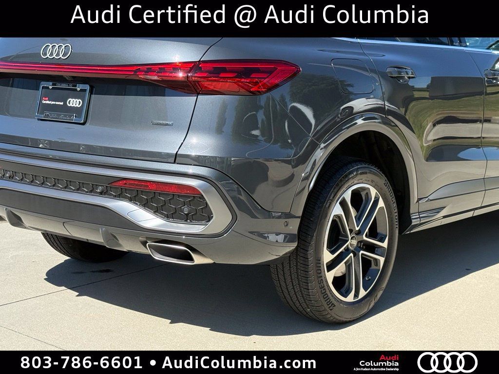 Certified 2025 Audi Q5 Premium w/ Convenience Package AWD/4WD image 16