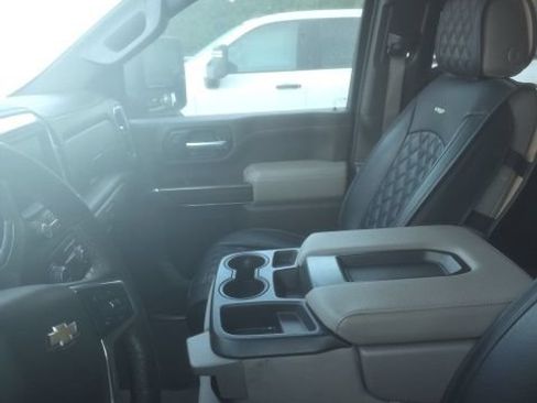 Used 2023 Chevrolet Silverado 3500 LT w/ Convenience Package AWD/4WD image 18