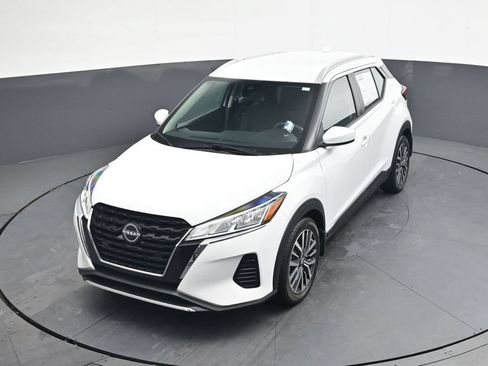 Used 2023 Nissan Kicks SV FWD image 37