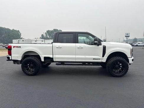 Used 2024 Ford F250 Lariat w/ Sport Appearance Package AWD/4WD image 6