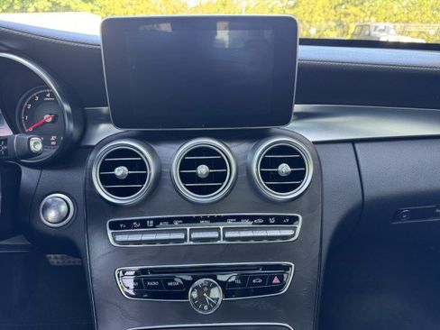 Used 2015 Mercedes-Benz C 400 4MATIC image 35