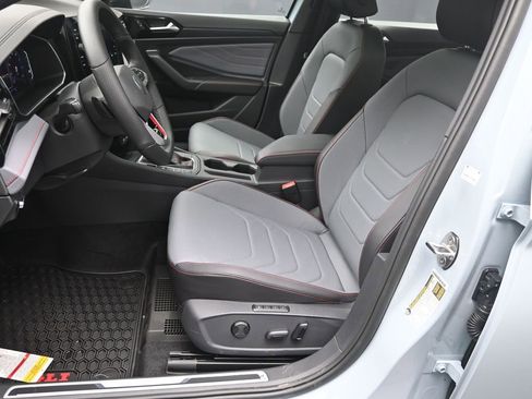 New 2026 Volkswagen Jetta GLI Autobahn FWD image 18