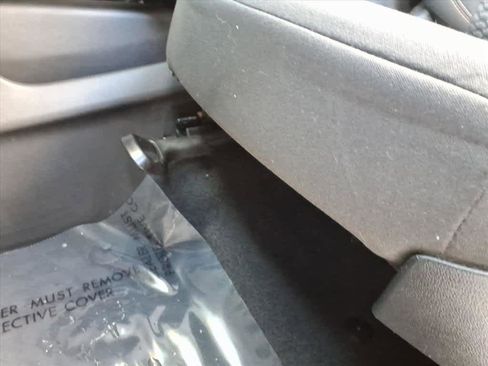 Used 2020 GMC Terrain SLE image 12