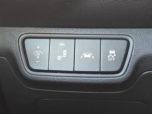 Used 2021 Kia Forte GT image 25