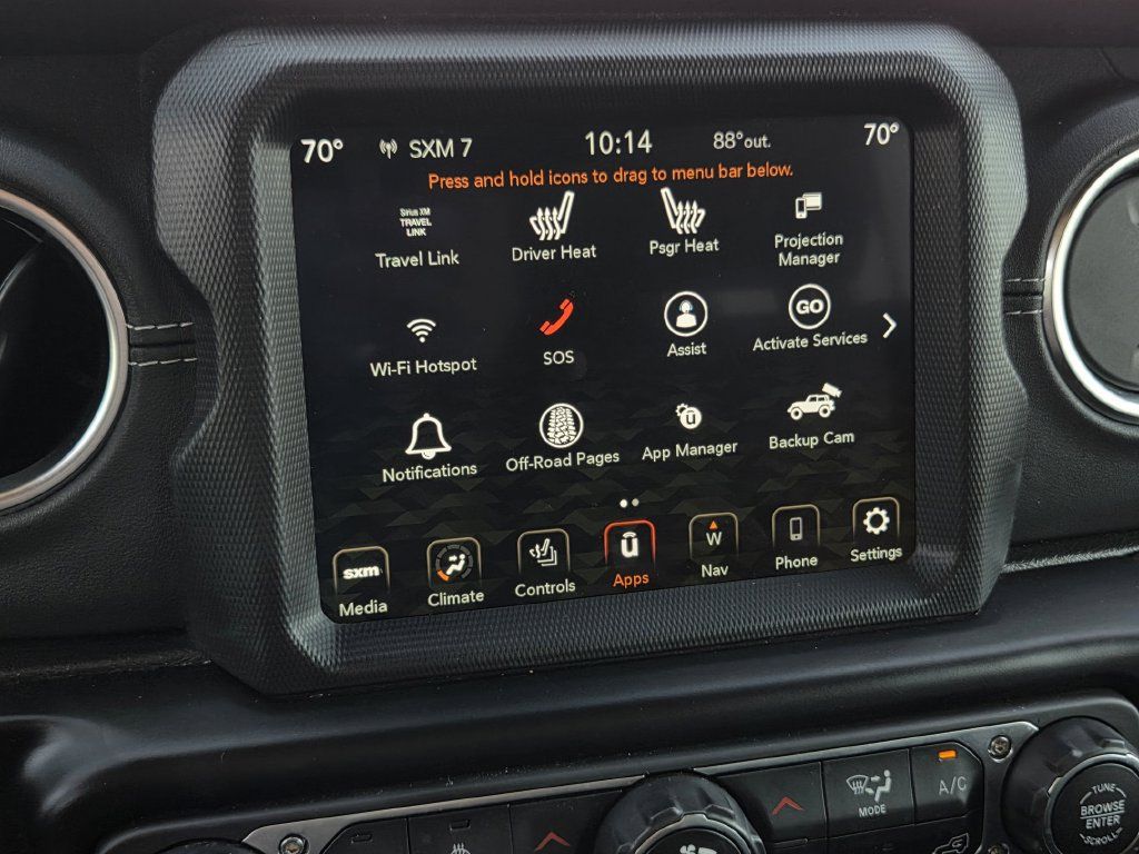 Used 2022 Jeep Wrangler Unlimited Sahara w/ Cold Weather Group AWD/4WD image 12