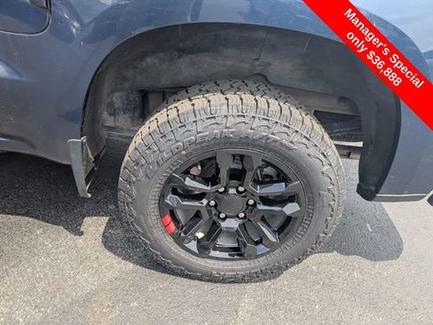 Used 2023 Chevrolet Silverado 1500 RST AWD/4WD image 24