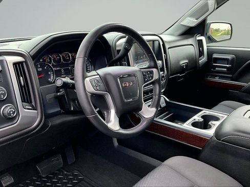 Used 2018 GMC Sierra 1500 SLE w/ SLE Value Package AWD/4WD image 15