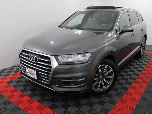 Used 2019 Audi Q7 3.0T Premium Plus AWD/4WD image 4