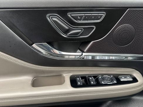 Certified 2024 Lincoln Corsair Grand Touring w/ Equipment Group 301A image 11