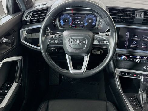 Used 2022 Audi Q3 2.0T Premium image 5