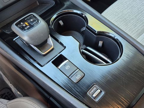 Certified 2023 Nissan Rogue SV FWD image 27