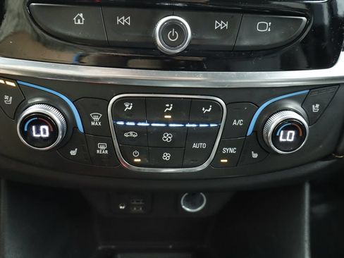 Used 2021 Chevrolet Traverse Premier w/ Redline Edition AWD/4WD image 33