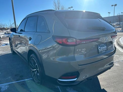 Used 2025 MAZDA CX-70 Plug-In Hybrid w/ Premium Pkg image 5