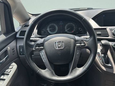 Used 2016 Honda Odyssey Touring image 22