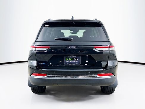 Used 2022 Jeep Grand Cherokee Limited 4xe w/ Luxury Tech Group II AWD/4WD image 7