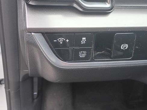 Used 2024 Kia Sportage EX AWD/4WD image 15