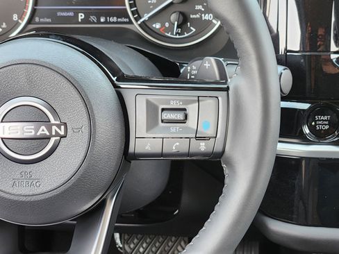 New 2025 Nissan Pathfinder SL image 25