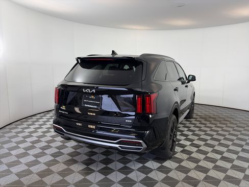 Certified 2023 Kia Sorento SX image 11