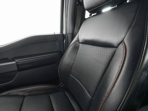 Used 2024 Ford F150 Lariat w/ FX4 Off-Road Package image 25