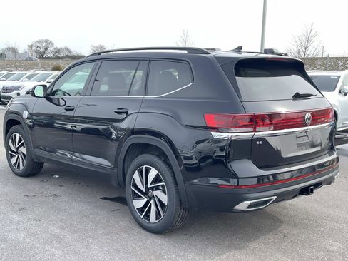 New 2026 Volkswagen Atlas SE FWD image 5