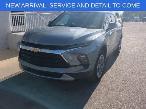 Certified 2023 Chevrolet Blazer LT w/ Convenience Package FWD image 1