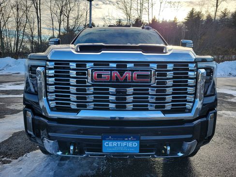 Certified 2024 GMC Sierra 2500 Denali w/ Technology Package image 2