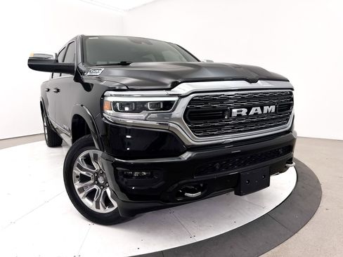 Used 2022 RAM 1500 Limited w/ Body Color Bumper Group AWD/4WD image 6