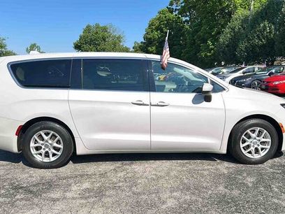 Used 2017 Chrysler Pacifica Touring