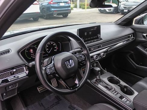 Used 2025 Honda Civic Sport Touring image 22
