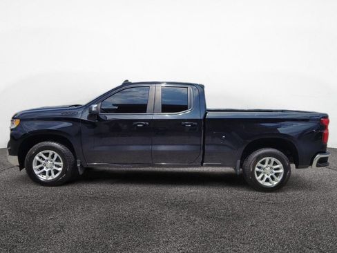 Used 2022 Chevrolet Silverado 1500 LT AWD/4WD image 4