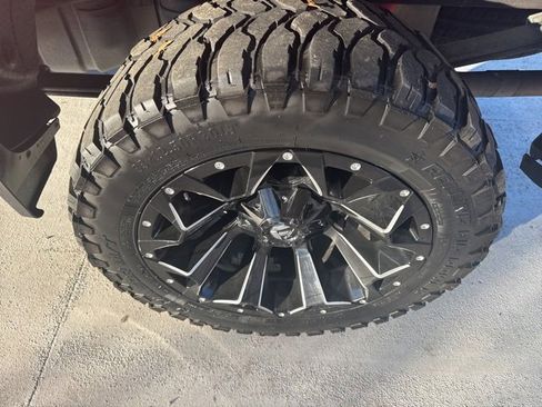 Used 2019 Chevrolet Silverado 1500 LT Trail Boss image 12