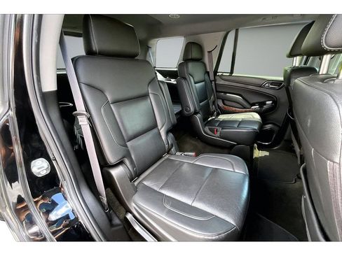 Used 2017 Chevrolet Tahoe Premier AWD/4WD image 39