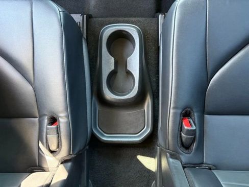 Used 2024 Toyota Highlander XLE image 81