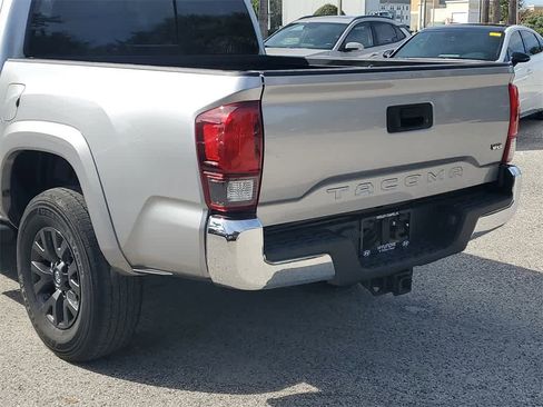 Used 2021 Toyota Tacoma SR5 image 7