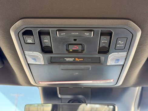 Used 2024 Toyota Tundra Capstone AWD/4WD image 32