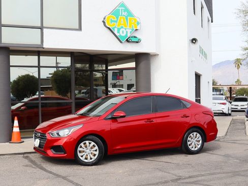 Used 2018 Hyundai Accent SE image 4