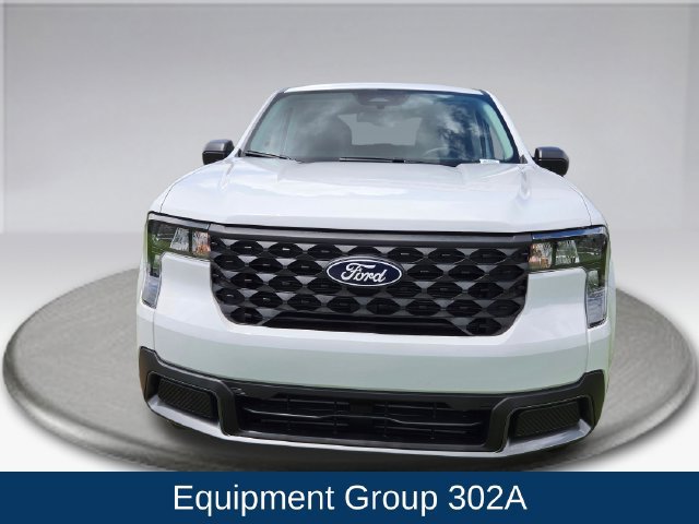 Used 2025 Ford Maverick XLT w/ Equipment Group 302A AWD/4WD image 9